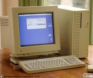 yapboz Macintosh Quadra (1991-1994)